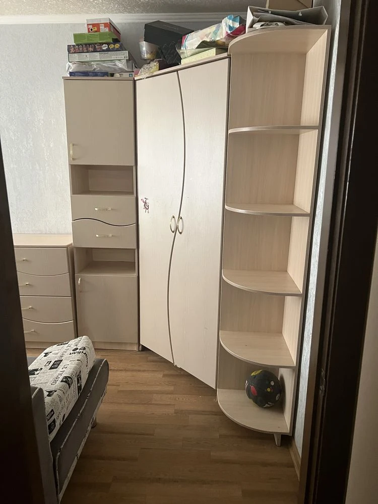 Продается 2-комнатная квартира в районе Кристал, Никополь, с техникой