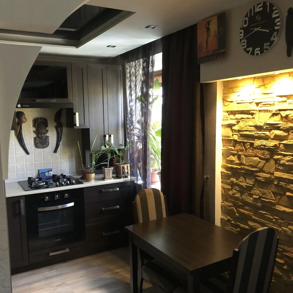 Квартира 3 комнатная