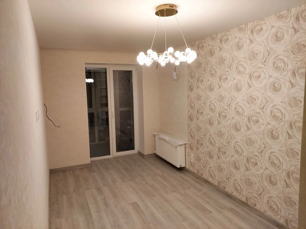 Продам 3х комн. квартиру на Площади Независимости