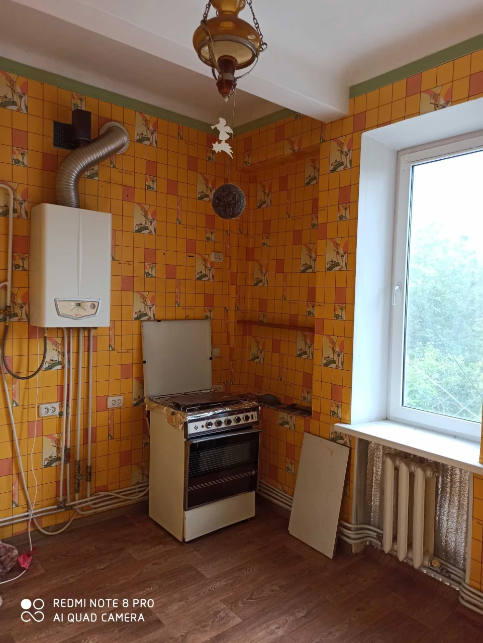 2-х.к.кв. в старой части 60м2, кухня 10м2.