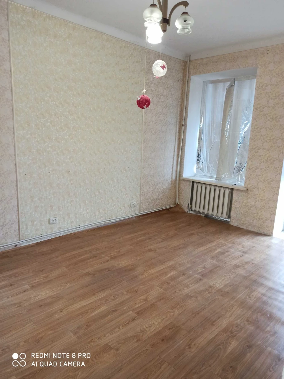 2-х.к.кв. в старой части 60м2, кухня 10м2.
