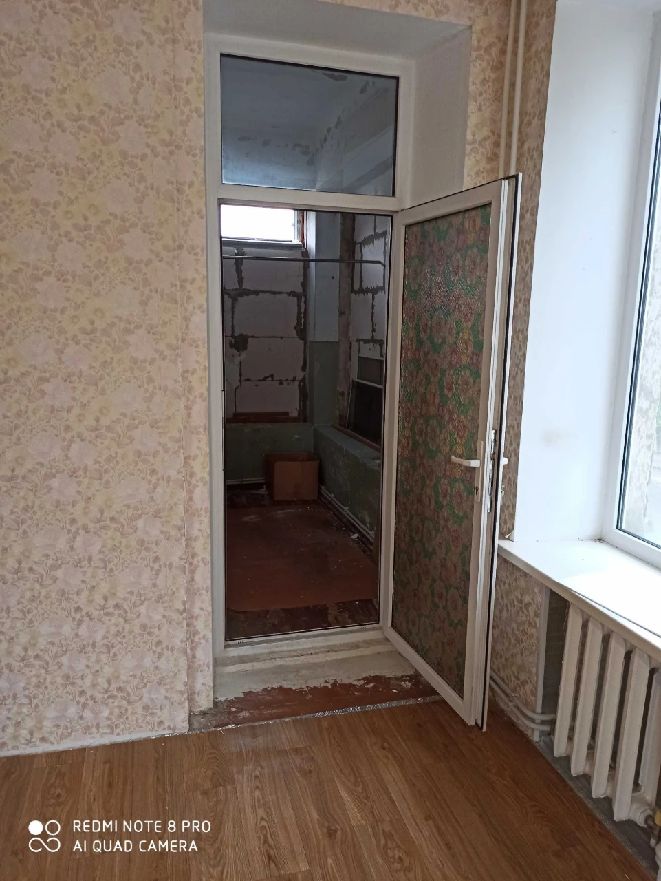 2-х.к.кв. в старой части 60м2, кухня 10м2.