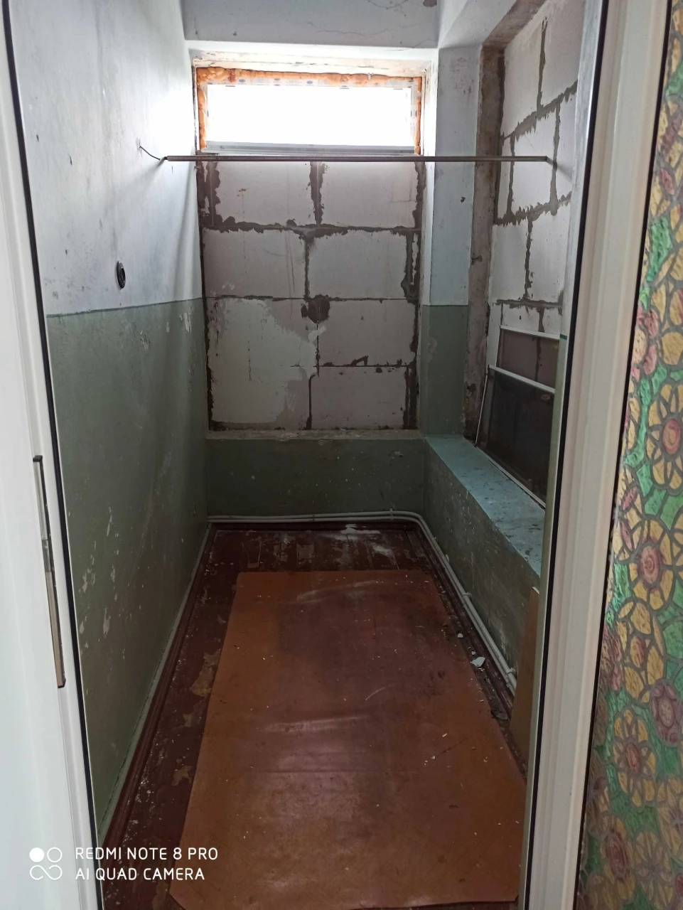 2-х.к.кв. в старой части 60м2, кухня 10м2.