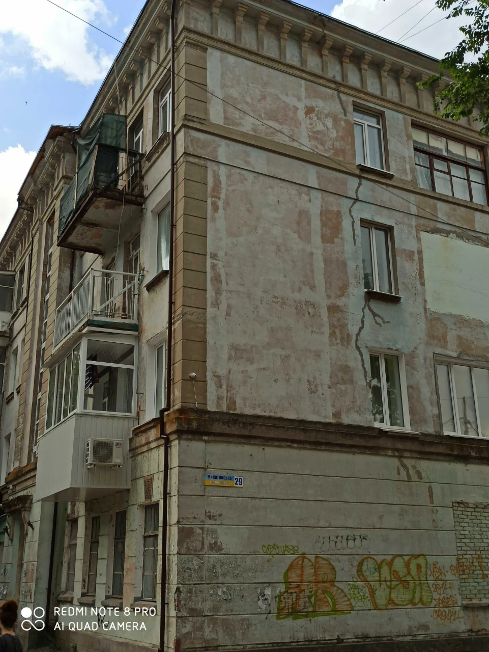 2-х.к.кв. в старой части 60м2, кухня 10м2.