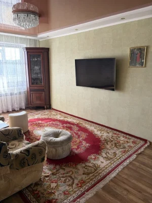 Продається 3-кімнатна квартира