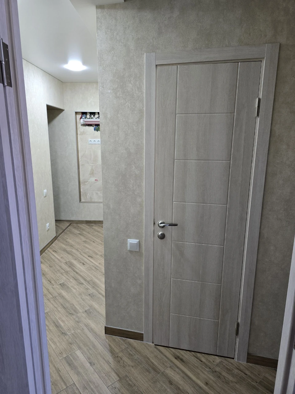Продаж или аренда 20 000 грн + коммунальные 2-комнатная квартира