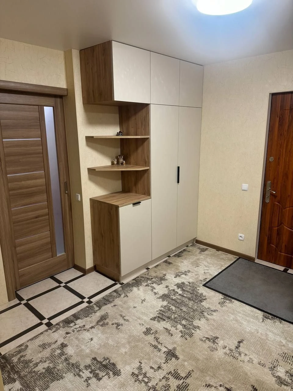 Продается, 2-комнатная квартира, г. Павлоград, район ПЗТО
