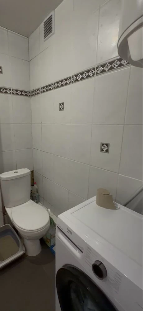 Продам двух кімнатну квартиру