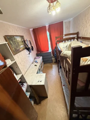 Продам 2 х кімнатну квартиру