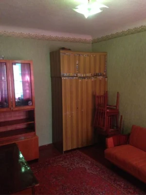 Продам квартиру Павлоград на полігоні 2-х кімнатна вул.Пошто
