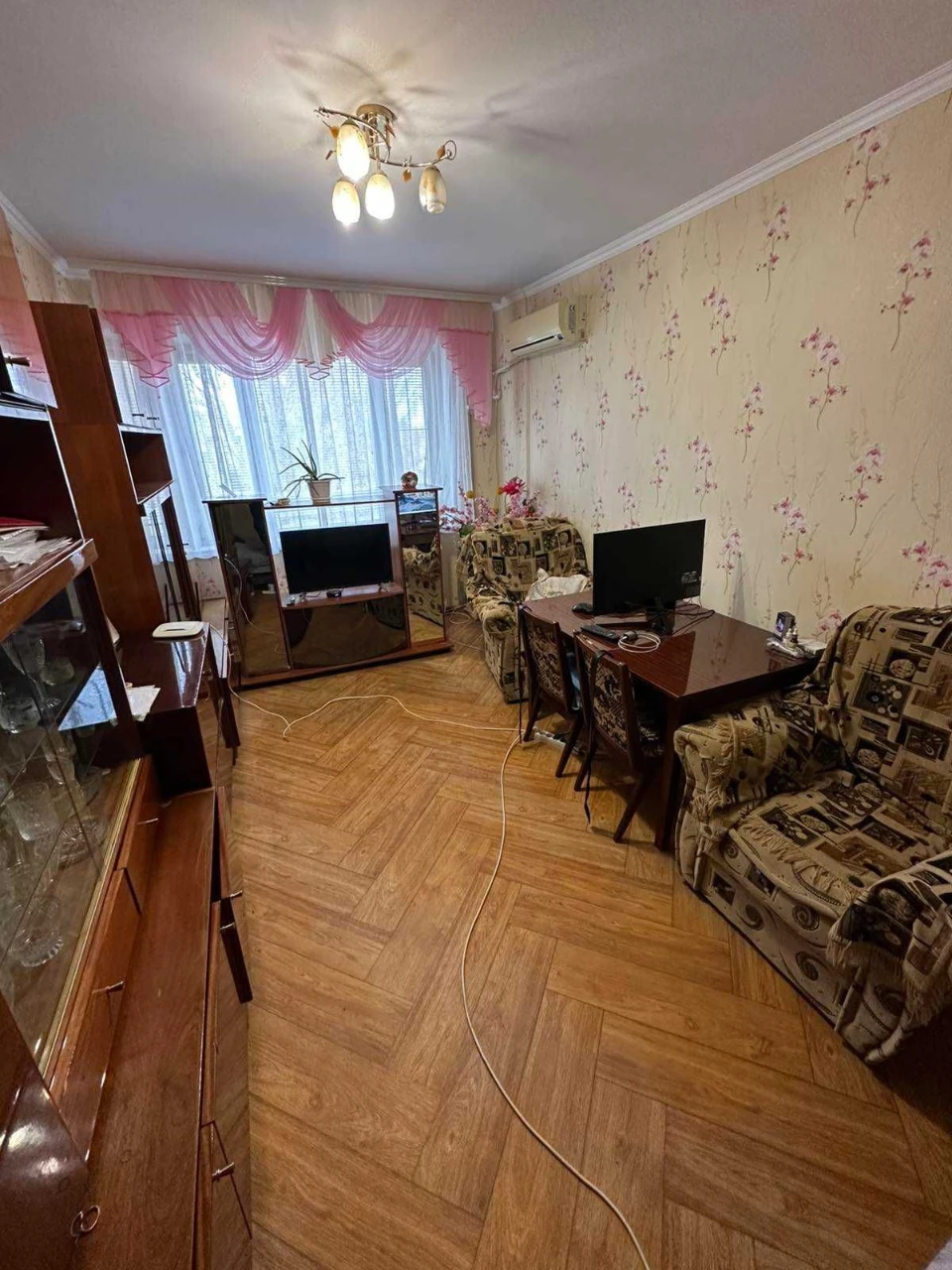 Продається 2-кімнатна квартира в ПЗТО з автономним опаленням