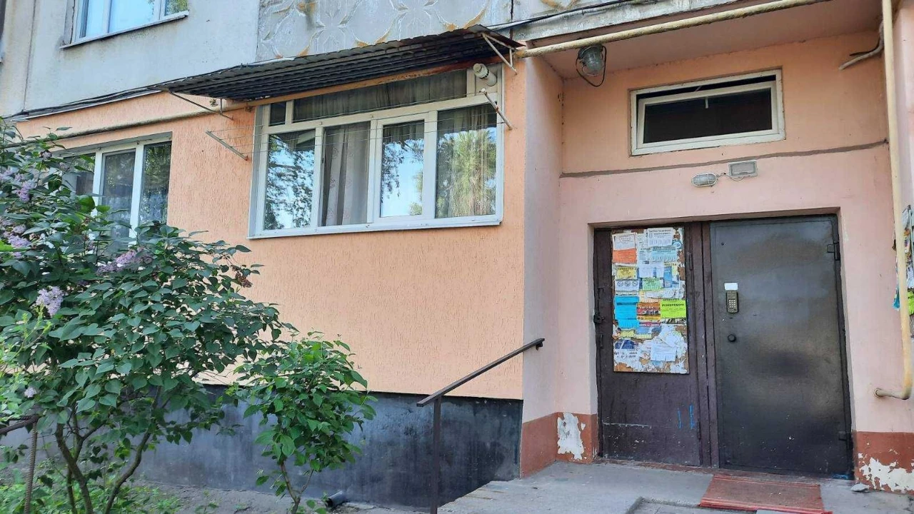 Продам трьох кімнатну квартиру на ПЗТО можно по Сертифікату