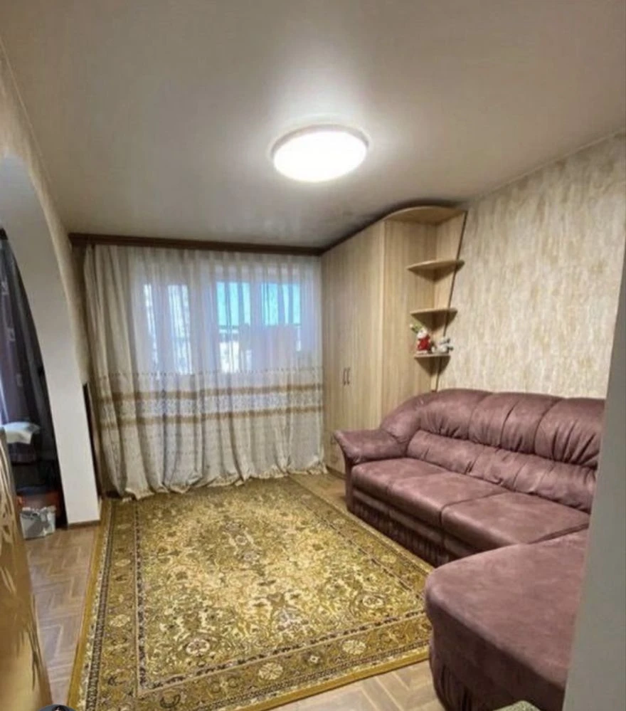 Продам 2-х кімнатну квартиру центр! Від хозяїна