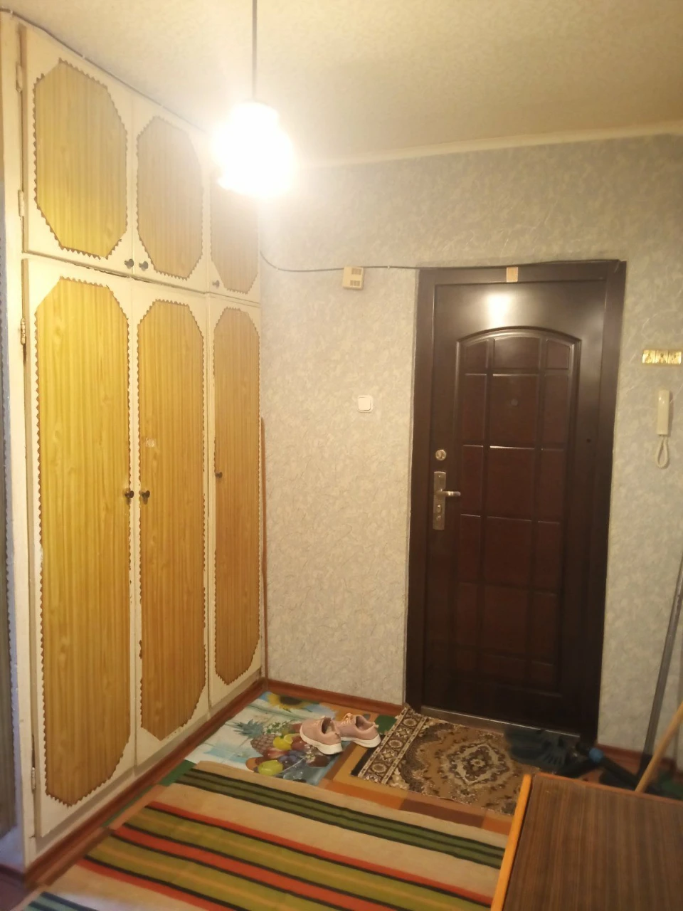 Продається 2-кімнатна квартира в РН ПЗТО