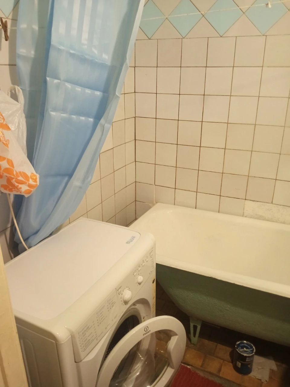 Продається 2-кімнатна квартира в РН ПЗТО