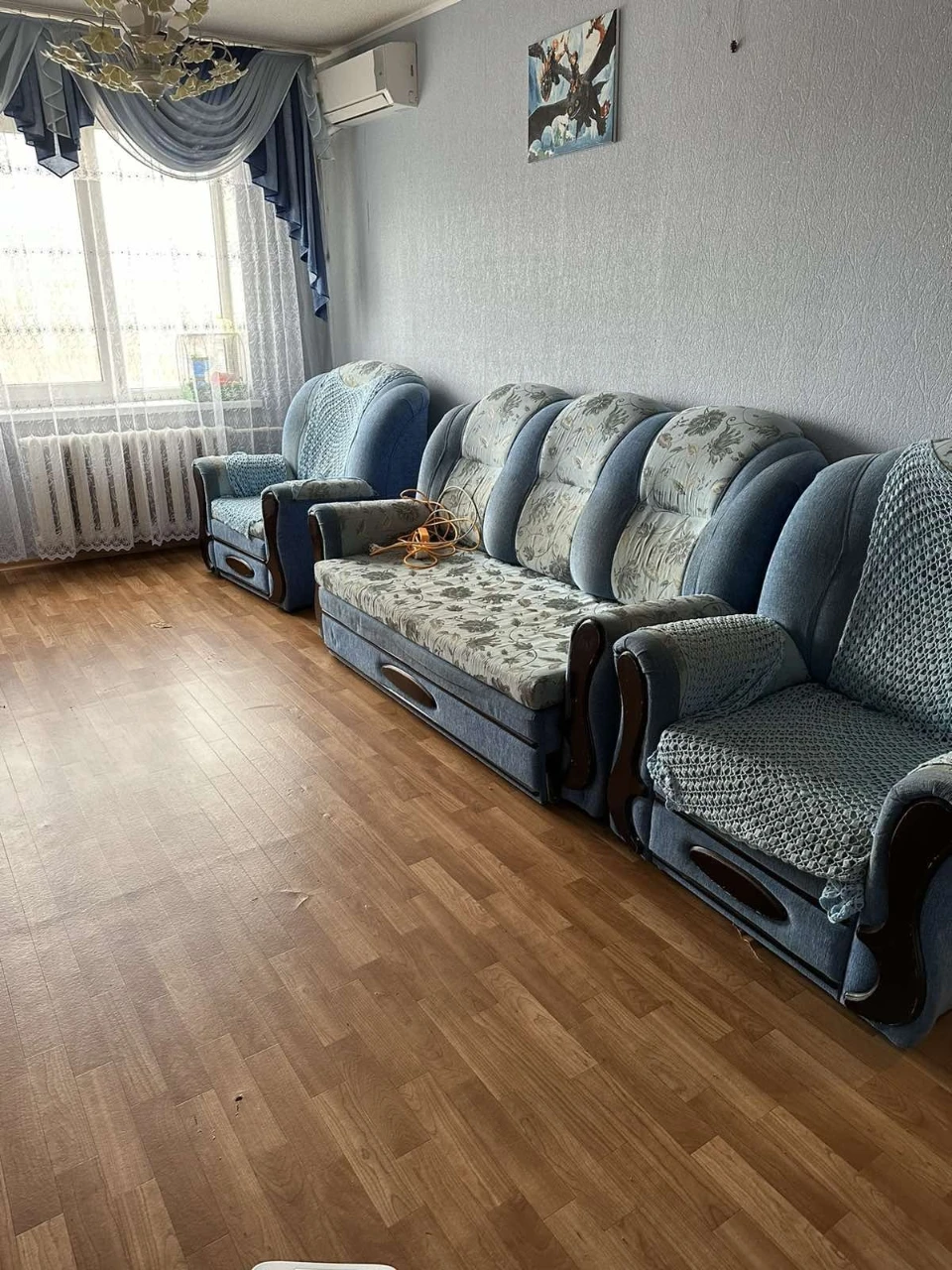 Продам 2-кімнатну квартиру РТС з меблями