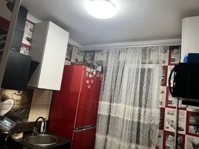 Продається 2-кімнатна квартира 1/5, зроблено ремонт, металопластикові труби,