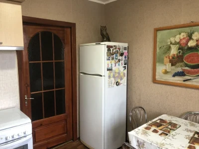 Продам 2 кімнатну квартиру в центрі