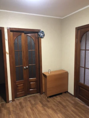 Продам 2 кімнатну квартиру в центрі