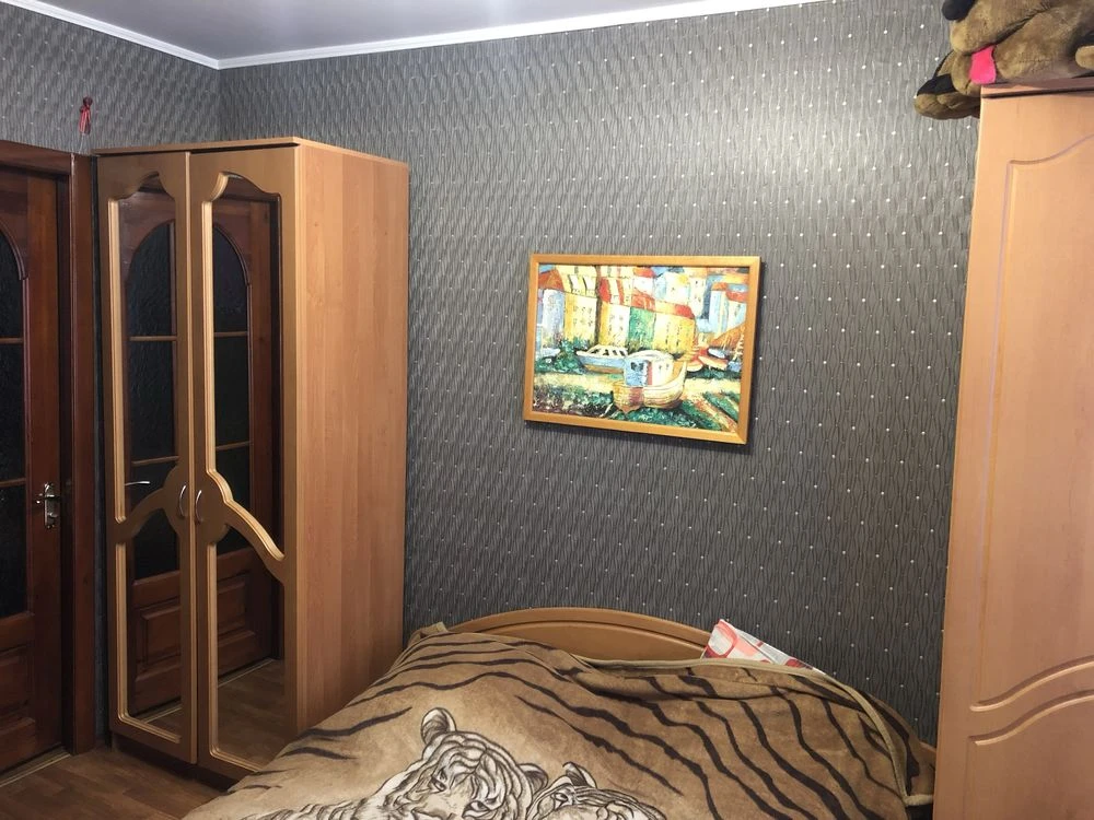 Продам 2 кімнатну квартиру в центрі