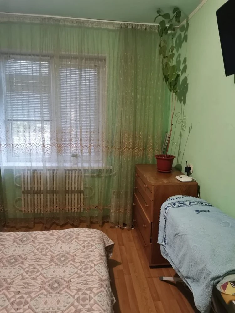 Продам 3-х кімнатну квартиру з меблями та технікой