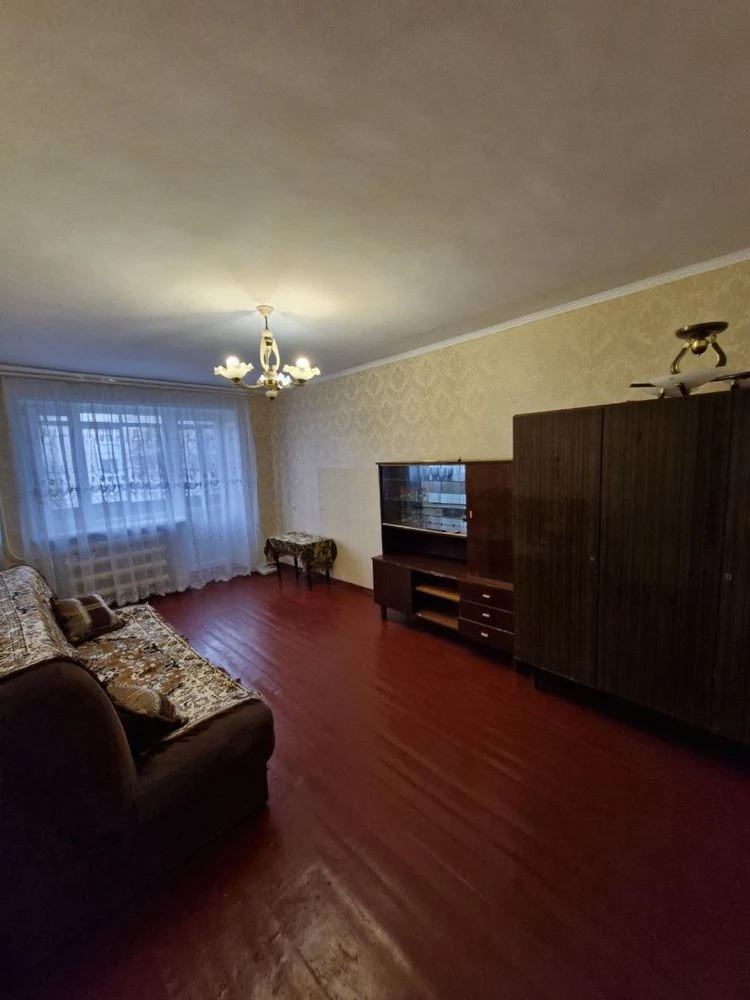 Продажа квартиры в центре района "Куб", 2-комнатная