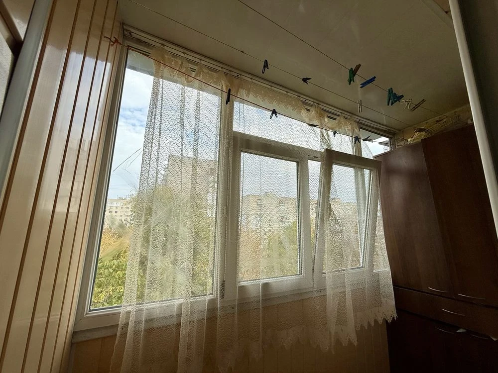 Продам 2-х кімнатну квартиру в центрі