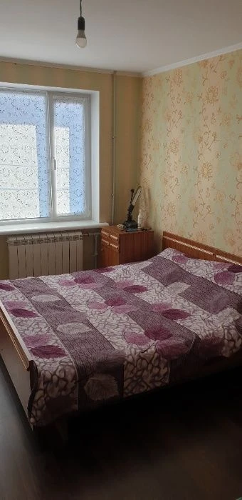Продається двокімнатна квартира, район ПЗТО.