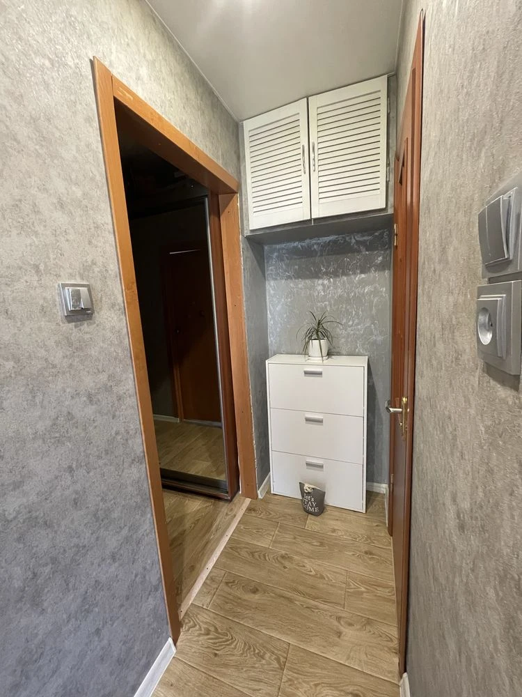 Продам   2 кімнатну квартиру р-н Хіммаш (НЕ ХІМЗАВОД)