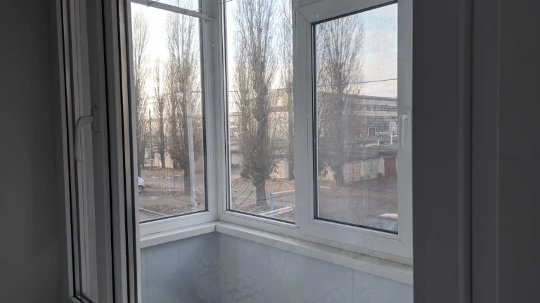 Квартира 2-х комнатная, Павлоград, Литмаш,