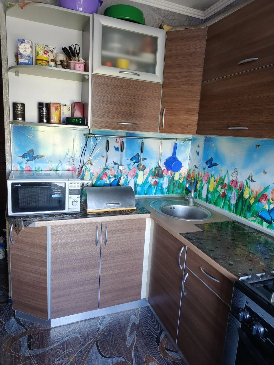 Продається 2-кімнатна квартира