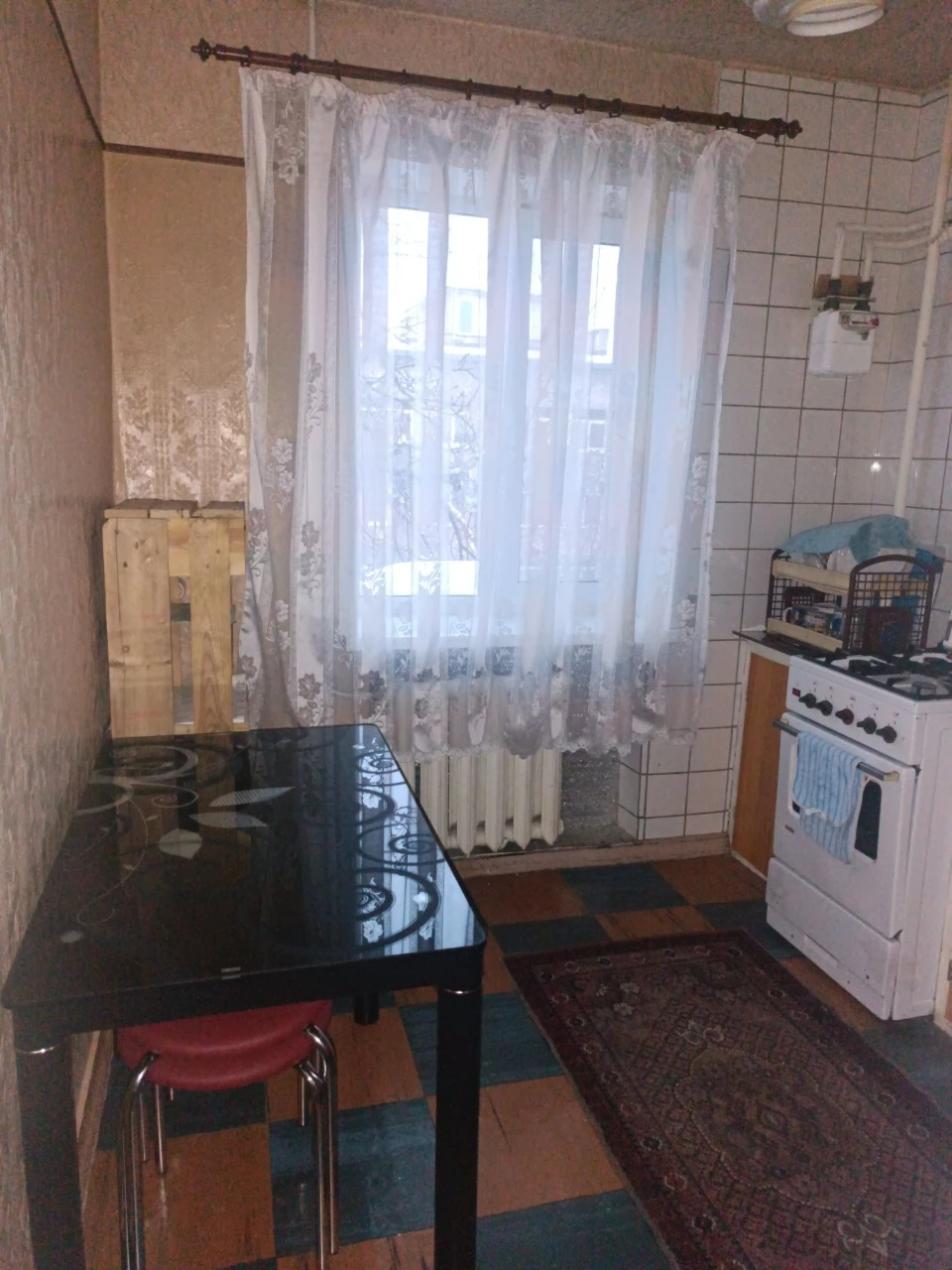 Продам 2-ну  квартиру на 3-му поверсі