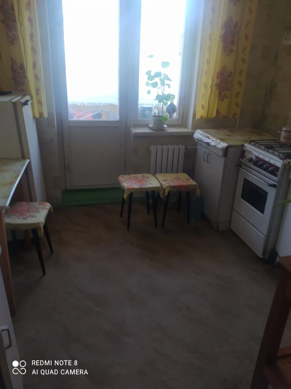 Павлоград, продаж 2-кімнатна квартира на вулиці Степного Фро