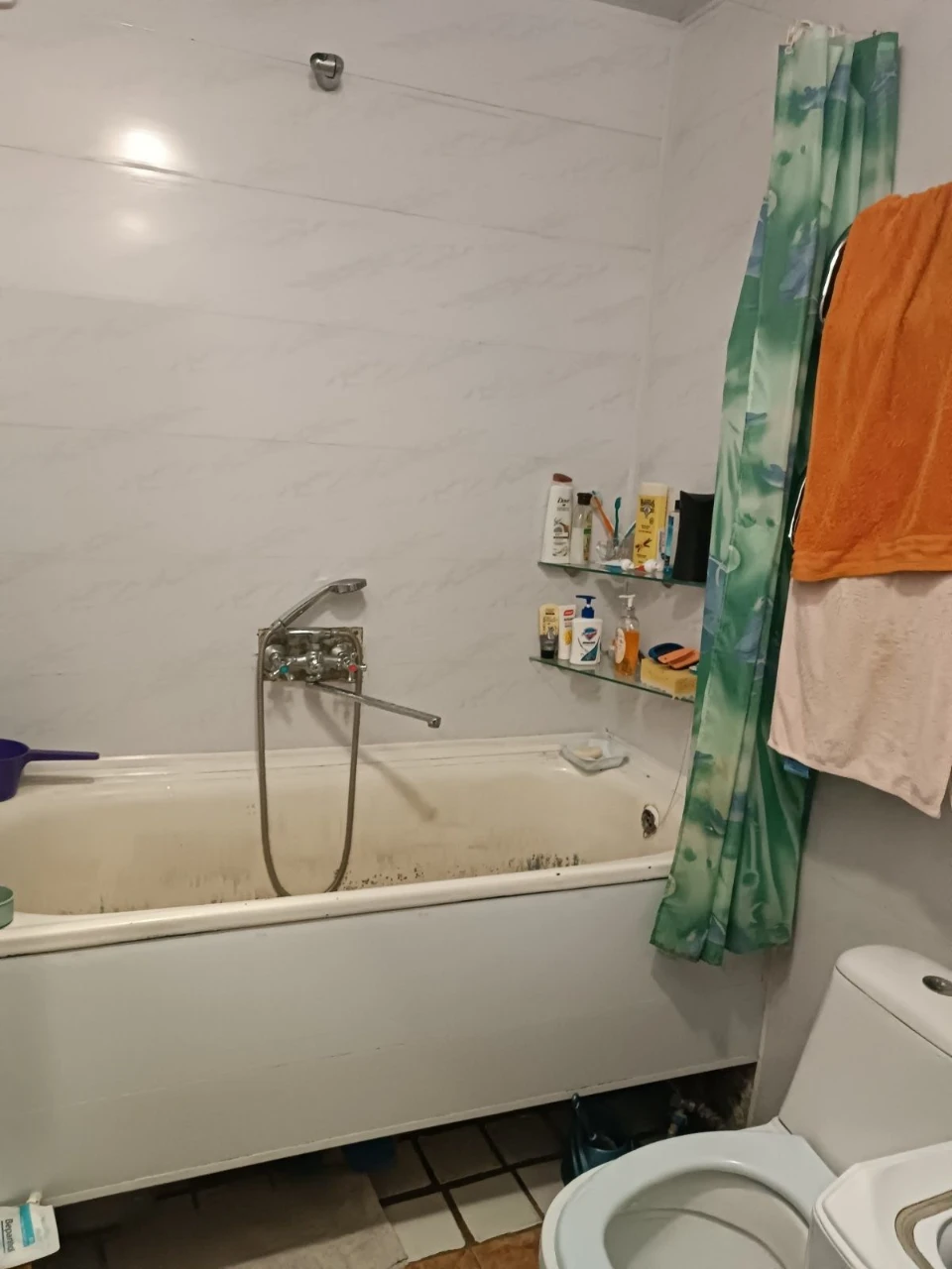 Продается квартира 2 комнаты, 2 этаж, район Ливмаш