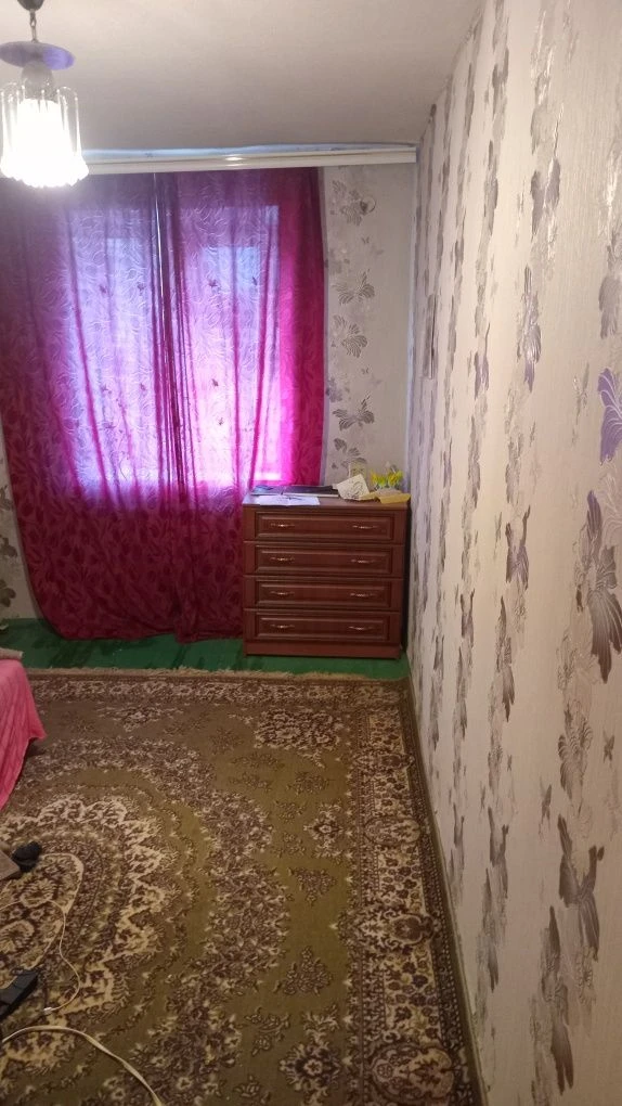 Продам 3-х кімнатну квартиру