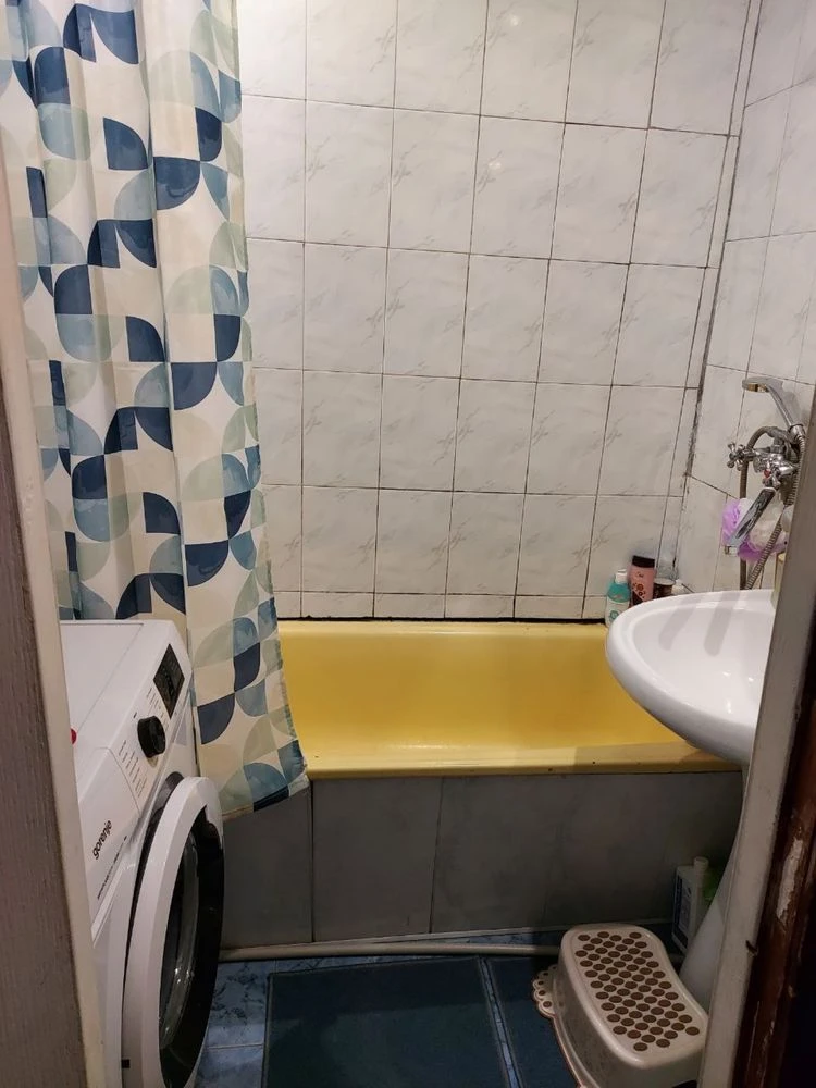 Продається двокімнатна квартира