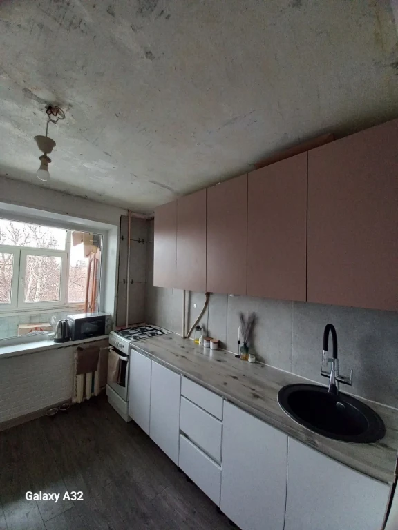 Продам  или обменяю на дом или 3х комнатную