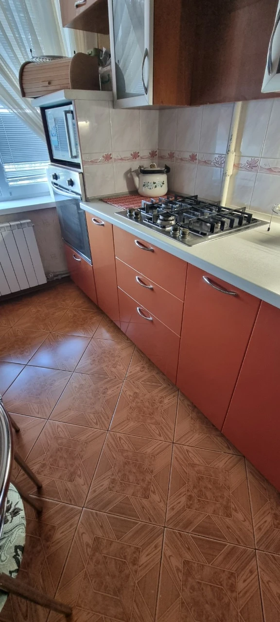 Продається 2-кімнатна квартира в будинку ПШС