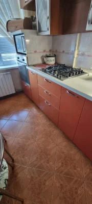 Продається 2-кімнатна квартира в будинку ПШС