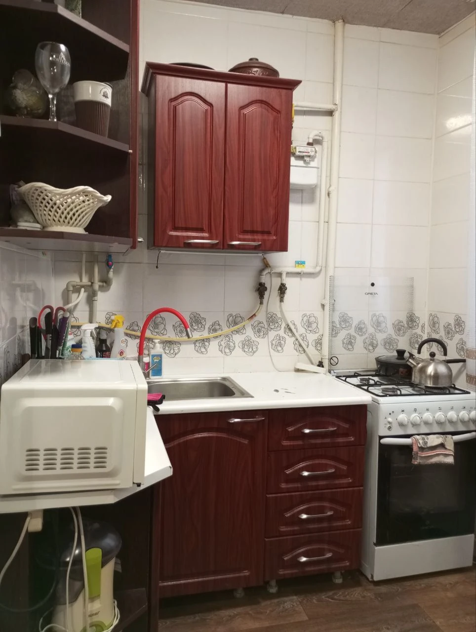 Продається 3-кімнатна квартира+гараж