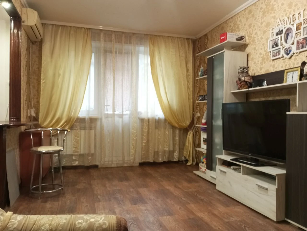 Продається 3-кімнатна квартира+гараж