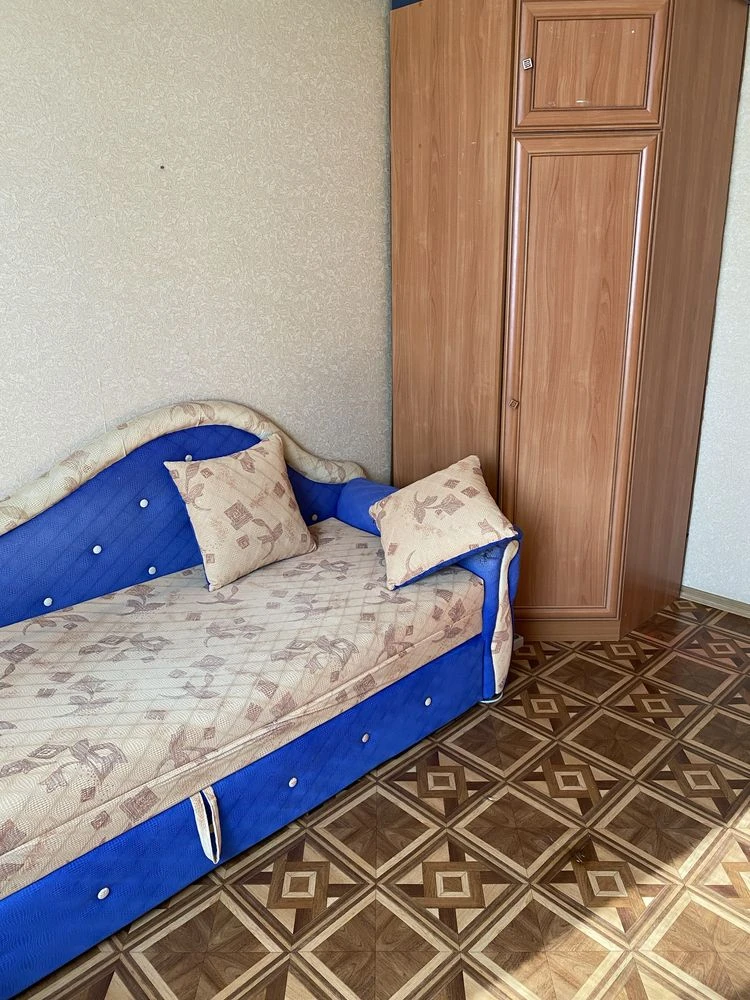 Продается 2-комнатная квартира, Павлоград, СШБ, 4/5