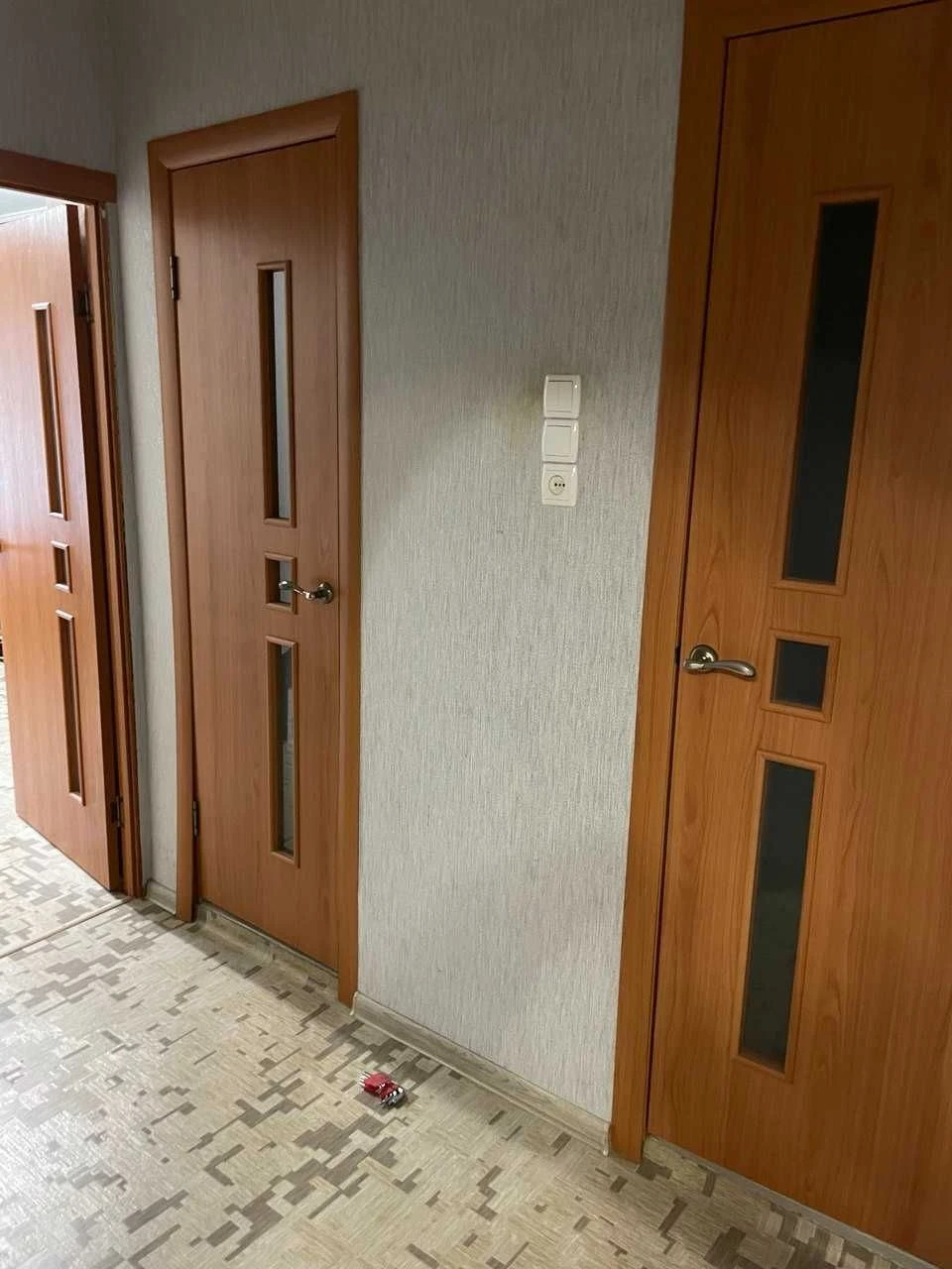 Продається 2-кімнатна квартира в Синельникове — можна одразу жити!
