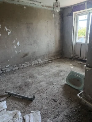 Продам квартиру под ремонт