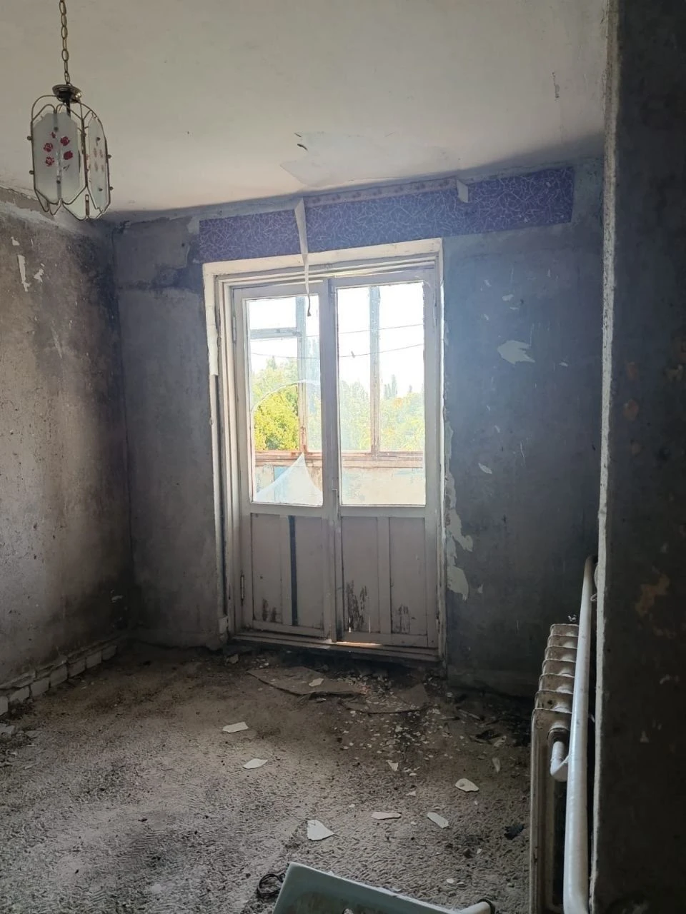 Продам квартиру под ремонт