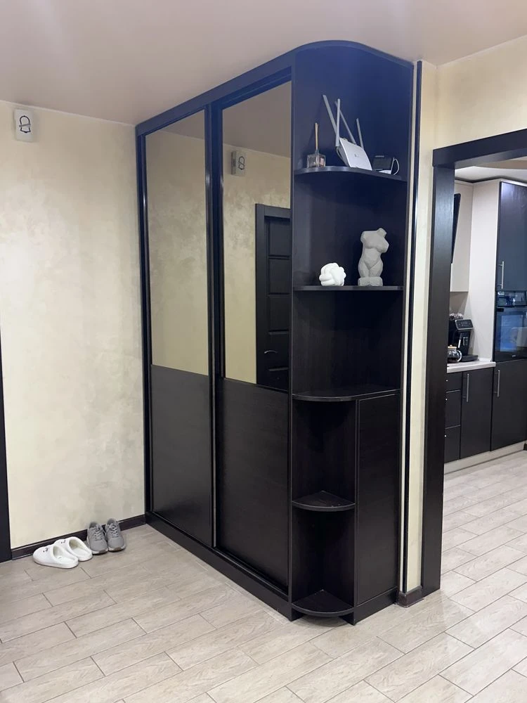 Продам 3к квартиру з ремонтом