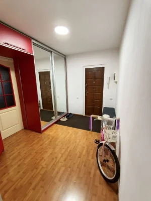 For Sale 2-bedroom apartment in the microdistrict of the city of Synelnykove