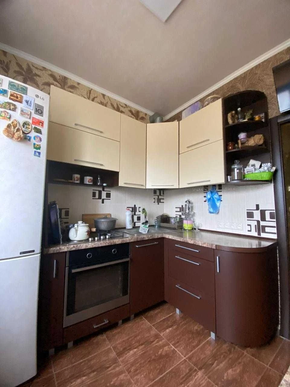 2-room apartment for sale with a garage. WITHOUT RENT!!