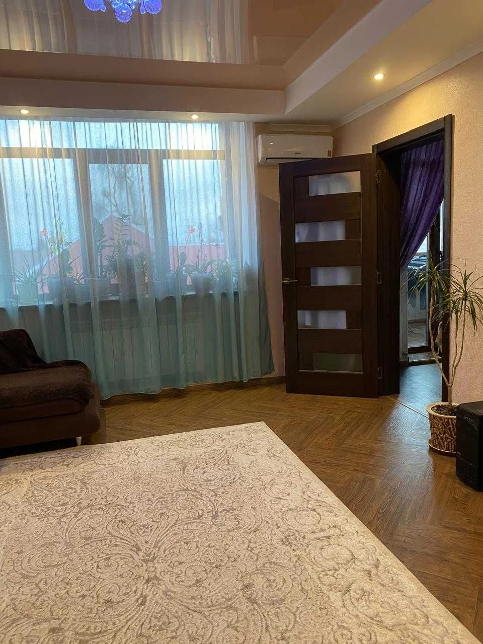 2-room apartment for sale with a garage. WITHOUT RENT!!