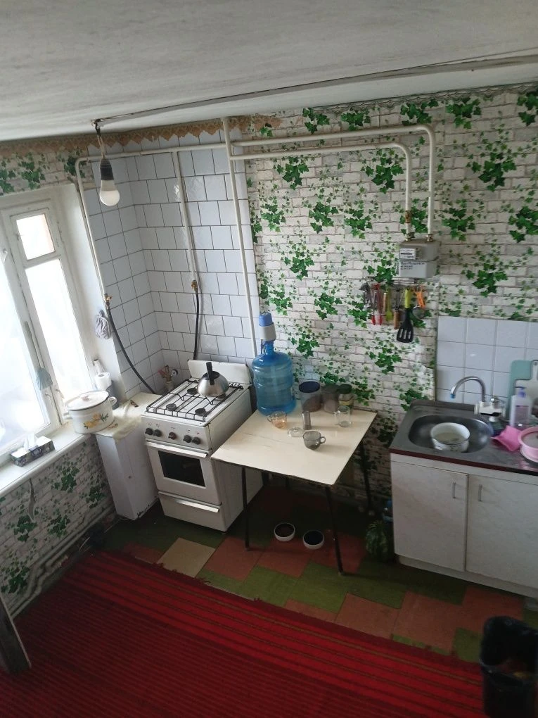 Продам квартиру ( не здается)